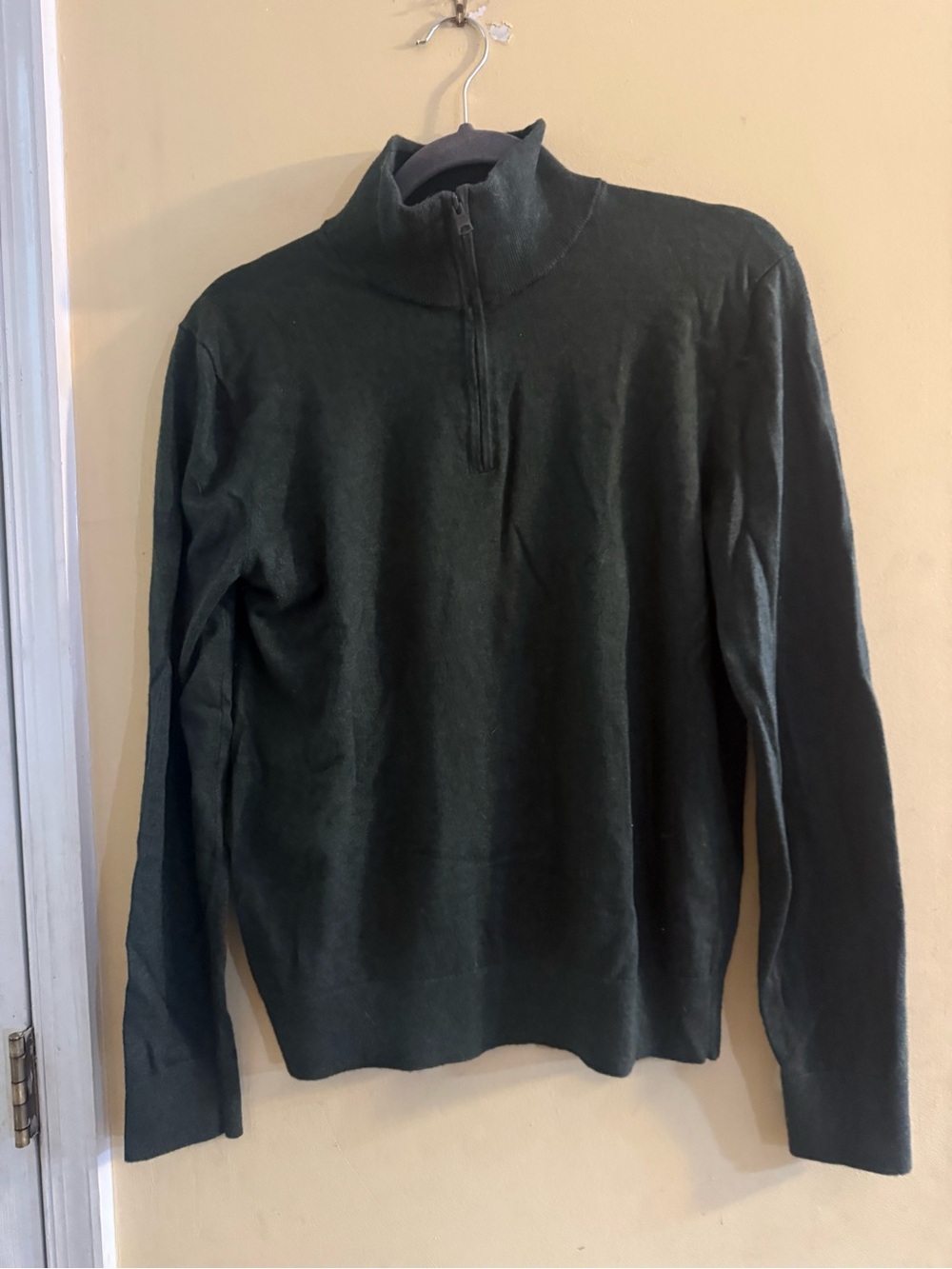 Banana Republic Men's Dark Green Pima Cotton Cashmere Half-Zip Sweater, small
